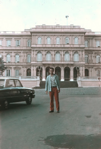 Figura 2- Imagem ao fundo da tradicional Casa Rosada, sede do Governo da Argentina.