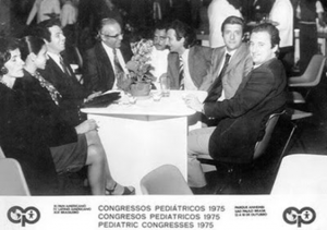 Figura 5- Festa de abertura do Congresso Pan-Americano de Pediatria realizado em São Paulo, em outubro de 1975. Horácio Toccalino já enfermo viajaria dias depois para os EUA para tentar tratamento para sua enfermidade.